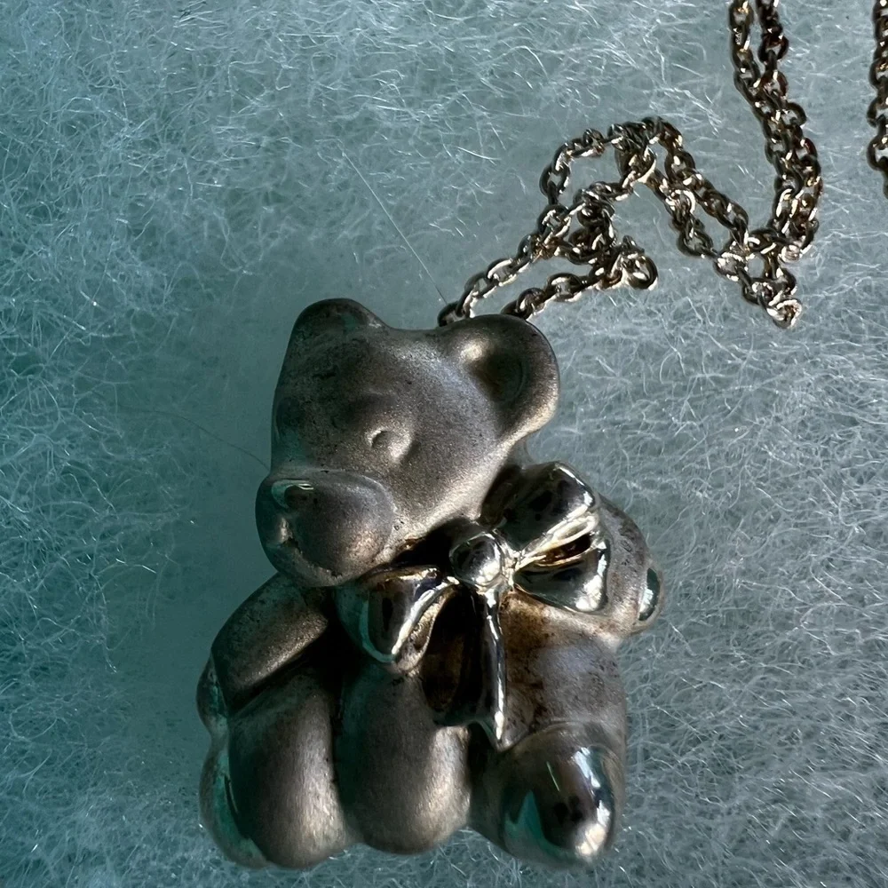Tiffany and Co Silver Teddy Bear Necklace #925 with box dust bag & shopping bag